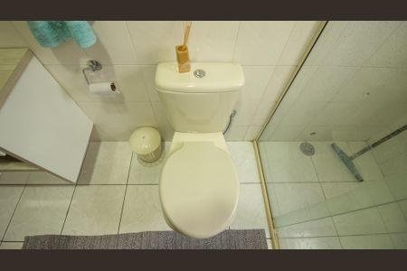 Casa à venda com 190m², 3 quartos e 3 vagas Casa à venda com 190m², 3 quartos e 3 vagasBanheiro