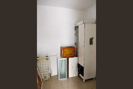 Casa à venda com 240m², 4 quartos e 2 vagas Casa à venda com 240m², 4 quartos e 2 vagasÁrea comum