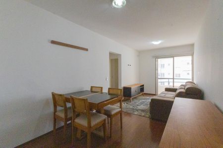 Apartamento à venda com 64m², 2 quartos e 1 vagaSala de jantar