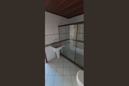 Casa à venda com 100m², 2 quartos e sem vaga Casa à venda com 100m², 2 quartos e sem vagaBanheiro 2