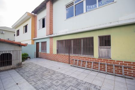 Casa para alugar com 800m², 5 quartos e 4 vagas Casa para alugar com 800m², 5 quartos e 4 vagasVaranda
