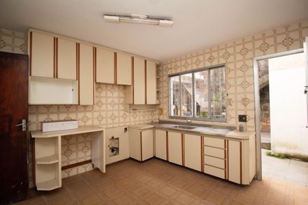 Casa para alugar com 800m², 5 quartos e 4 vagas Casa para alugar com 800m², 5 quartos e 4 vagasCozinha