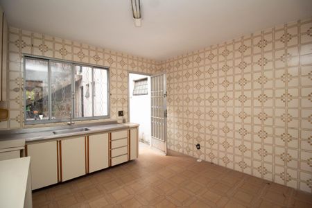 Casa para alugar com 800m², 5 quartos e 4 vagas Casa para alugar com 800m², 5 quartos e 4 vagasCozinha