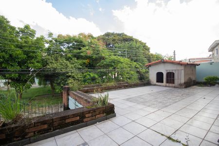 Casa para alugar com 800m², 5 quartos e 4 vagas Casa para alugar com 800m², 5 quartos e 4 vagasVaranda