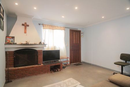 Casa para alugar com 800m², 5 quartos e 4 vagas Casa para alugar com 800m², 5 quartos e 4 vagasSala de TV