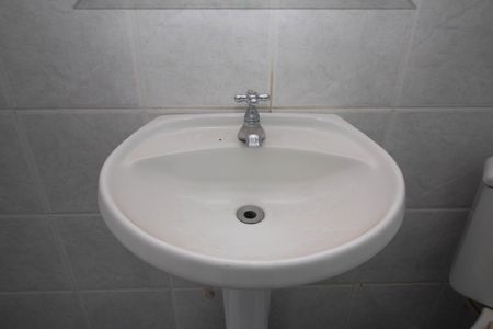 Casa para alugar com 800m², 5 quartos e 4 vagas Casa para alugar com 800m², 5 quartos e 4 vagasBanheiro do Quarto 3