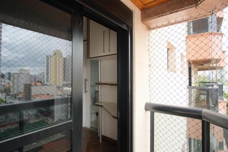 Apartamento à venda com 200m², 3 quartos e 3 vagasVaranda da Suíte 2