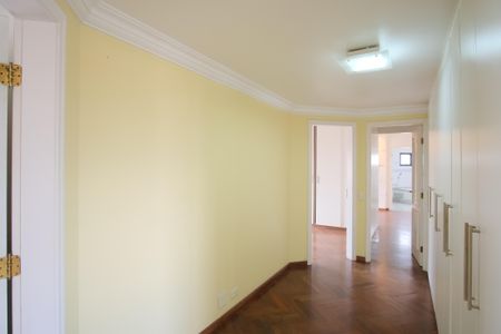 Apartamento à venda com 200m², 3 quartos e 3 vagasHall dos Quartos