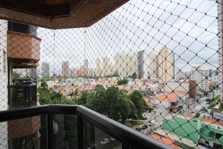 Apartamento à venda com 200m², 3 quartos e 3 vagasVaranda da Suíte 2