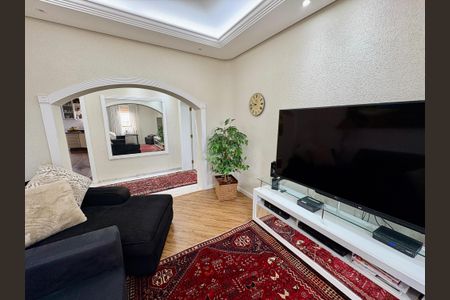Apartamento à venda com 387m², 3 quartos e 8 vagas Apartamento à venda com 387m², 3 quartos e 8 vagasSala de TV