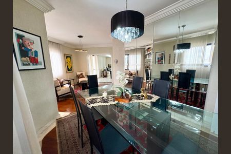 Apartamento à venda com 387m², 3 quartos e 8 vagas Apartamento à venda com 387m², 3 quartos e 8 vagasSala com Sala de Jantar