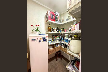 Apartamento à venda com 387m², 3 quartos e 8 vagas Apartamento à venda com 387m², 3 quartos e 8 vagasCozinha