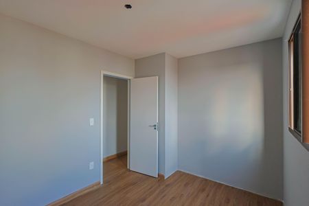 Apartamento à venda com 103m², 4 quartos e 2 vagas Apartamento à venda com 103m², 4 quartos e 2 vagasQuarto 2