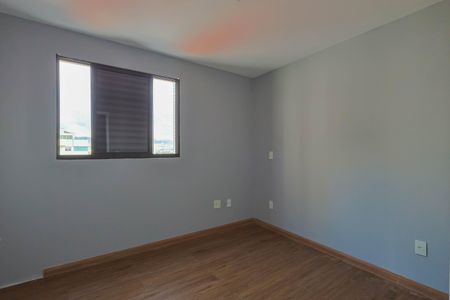 Apartamento à venda com 103m², 4 quartos e 2 vagas Apartamento à venda com 103m², 4 quartos e 2 vagasQuarto 2