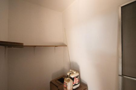 Casa à venda com 130m², 3 quartos e 2 vagas Casa à venda com 130m², 3 quartos e 2 vagasQuarto de Serviço