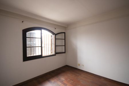 Casa à venda com 130m², 3 quartos e 2 vagas Casa à venda com 130m², 3 quartos e 2 vagasSuíte
