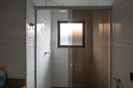 Casa à venda com 130m², 3 quartos e 2 vagas Casa à venda com 130m², 3 quartos e 2 vagasBanheiro da Suíte