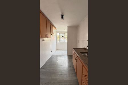 Apartamento à venda com 50m², 2 quartos e 1 vaga Apartamento à venda com 50m², 2 quartos e 1 vagaCozinha