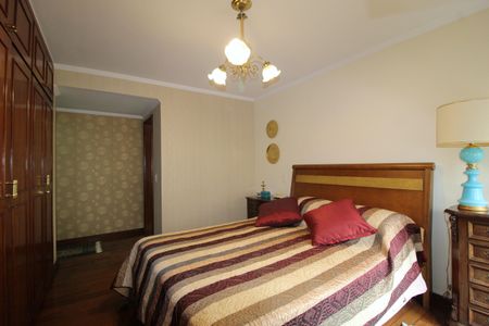 Apartamento à venda com 215m², 4 quartos e 2 vagasSuíte