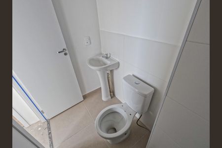Apartamento à venda com 38m², 2 quartos e 1 vaga Apartamento à venda com 38m², 2 quartos e 1 vagaBanheiro