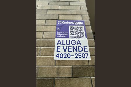 Apartamento à venda com 38m², 2 quartos e 2 vagas Apartamento à venda com 38m², 2 quartos e 2 vagasPlaca