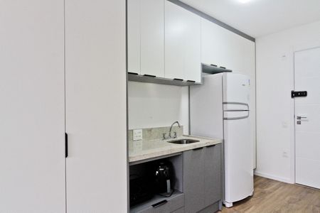 Apartamento à venda com 27m², 1 quarto e sem vaga Apartamento à venda com 27m², 1 quarto e sem vagaCozinha
