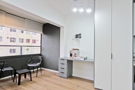 Apartamento à venda com 27m², 1 quarto e sem vaga Apartamento à venda com 27m², 1 quarto e sem vagaStudio