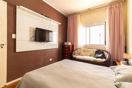 Casa à venda com 196m², 4 quartos e 2 vagas Casa à venda com 196m², 4 quartos e 2 vagasSuíte