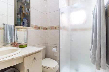 Casa à venda com 196m², 4 quartos e 2 vagas Casa à venda com 196m², 4 quartos e 2 vagasBanheiro Social