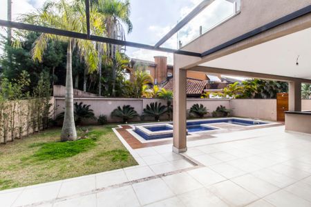 Casa à venda com 642m², 5 quartos e 10 vagas Casa à venda com 642m², 5 quartos e 10 vagasVista da Sala