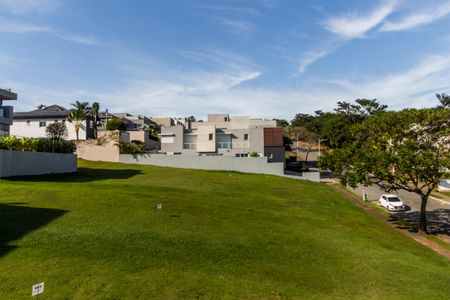 Casa à venda com 537m², 5 quartos e 4 vagas Casa à venda com 537m², 5 quartos e 4 vagasVista da Suíte