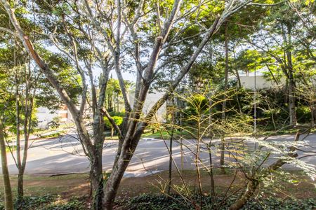 Casa à venda com 537m², 5 quartos e 4 vagas Casa à venda com 537m², 5 quartos e 4 vagasVista da Suíte