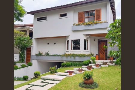 Casa à venda com 453m², 4 quartos e 6 vagas