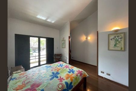 Casa à venda com 266m², 3 quartos e 2 vagas