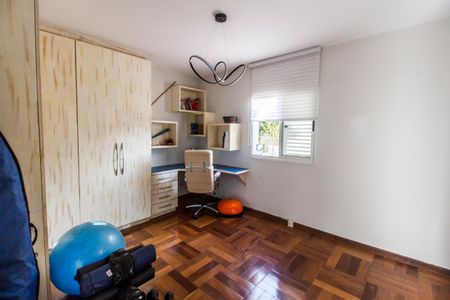 Casa à venda com 318m², 4 quartos e 4 vagas Casa à venda com 318m², 4 quartos e 4 vagasSuíte 3