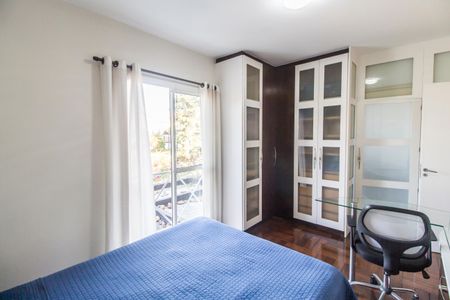 Casa à venda com 318m², 4 quartos e 4 vagas Casa à venda com 318m², 4 quartos e 4 vagasSuíte 4