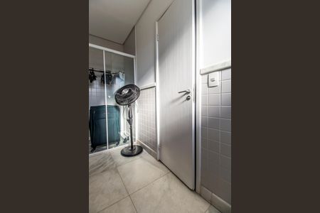 Casa à venda com 318m², 4 quartos e 4 vagas Casa à venda com 318m², 4 quartos e 4 vagasBanheiro da Suíte 3