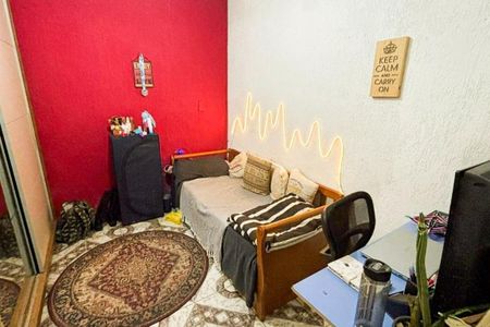 Casa à venda com 160m², 3 quartos e 2 vagas