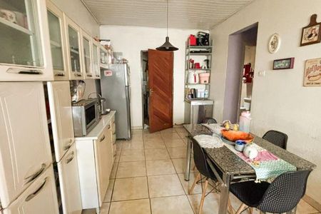 Casa à venda com 160m², 3 quartos e 2 vagas