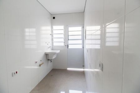Casa de condomínio à venda com 220m², 2 quartos e 4 vagas Casa de condomínio à venda com 220m², 2 quartos e 4 vagasÁrea de Serviço