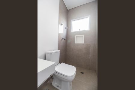 Casa de condomínio à venda com 220m², 2 quartos e 4 vagas Casa de condomínio à venda com 220m², 2 quartos e 4 vagasBanheiro da Suíte 1
