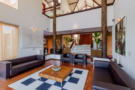 Casa à venda com 1600m², 5 quartos e 3 vagasSala