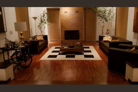 Casa à venda com 1600m², 5 quartos e 3 vagasSala