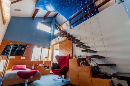 Casa à venda com 1600m², 5 quartos e 3 vagasSuíte