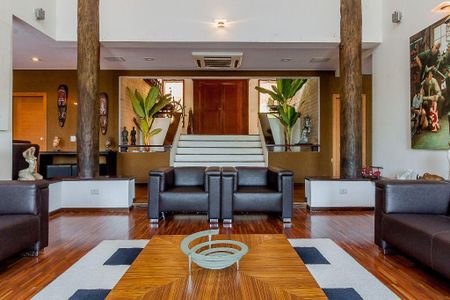 Casa à venda com 1600m², 5 quartos e 3 vagasSala