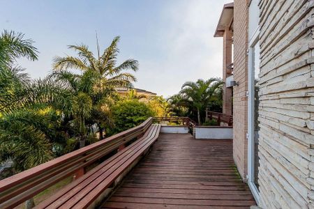 Casa à venda com 1600m², 5 quartos e 3 vagasVaranda