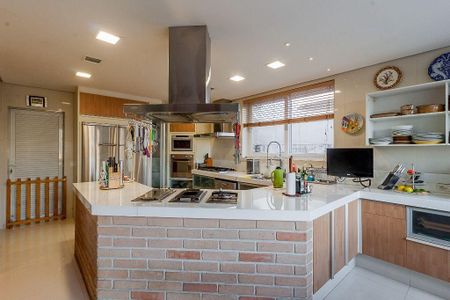 Casa à venda com 1600m², 5 quartos e 3 vagasCozinha