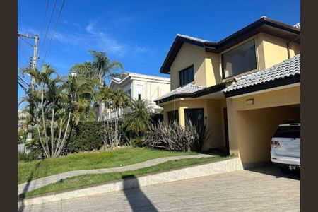 Casa à venda com 460m², 4 quartos e 6 vagas