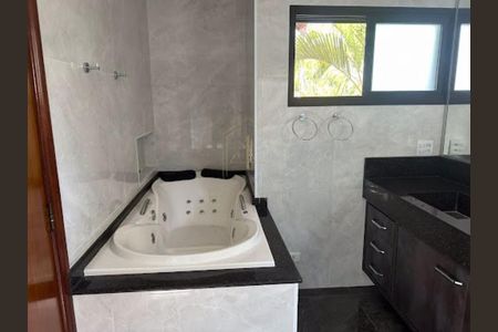 Casa à venda com 460m², 4 quartos e 6 vagas