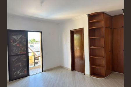 Casa à venda com 460m², 4 quartos e 6 vagas